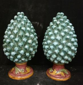 Ceramica di Caltagirone - Coppia di Pigne verde smeraldo - H 40 cm - Sicilia - 1954